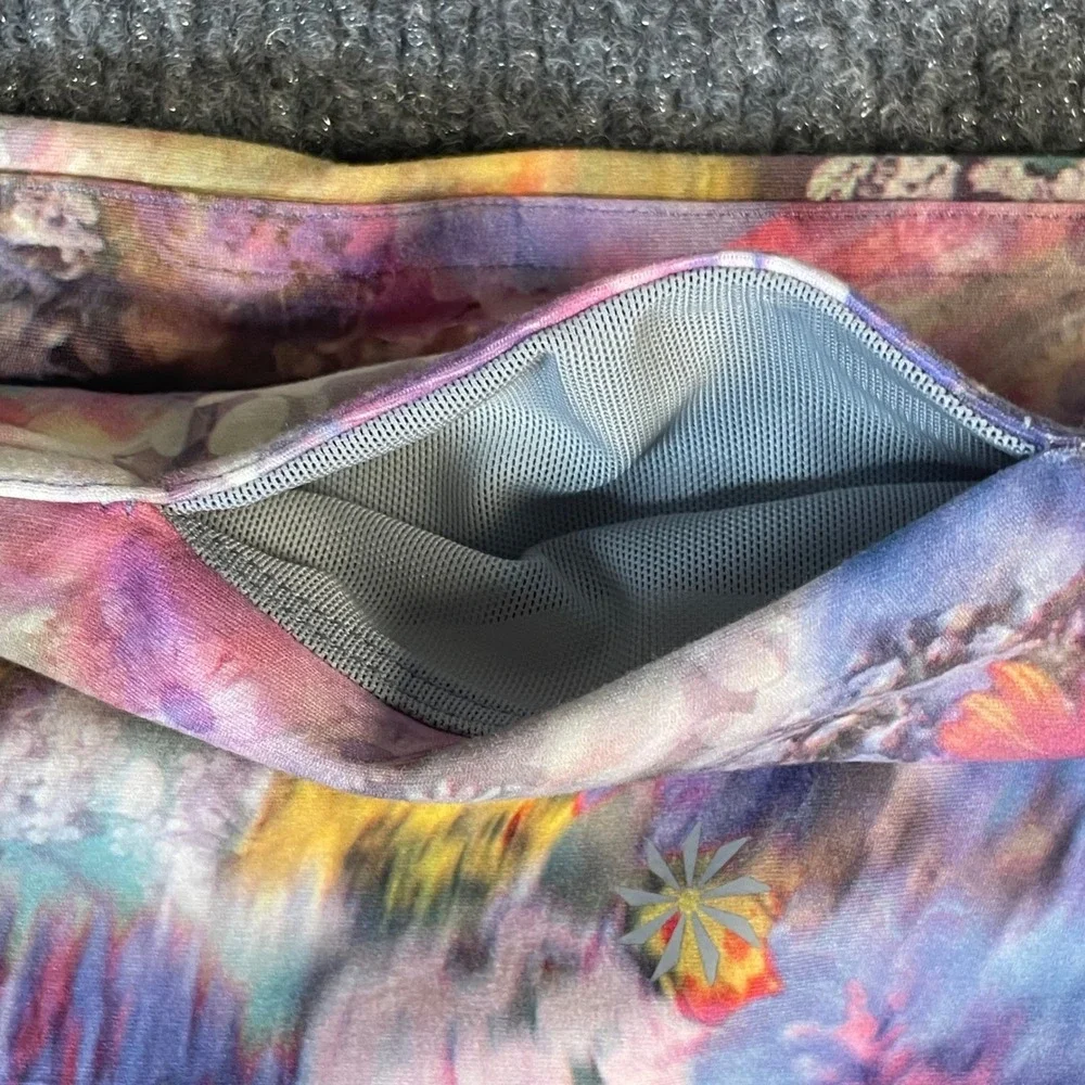 Athleta Elation Capri Leggings Women's XL Botanical Floral Print Workout Yoga - Picture 4 of 9